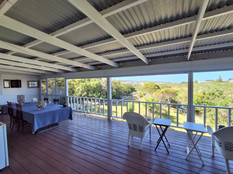 4 Bedroom Property for Sale in Stilbaai Wes Western Cape